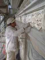 Stuckateure bei der Arbeit