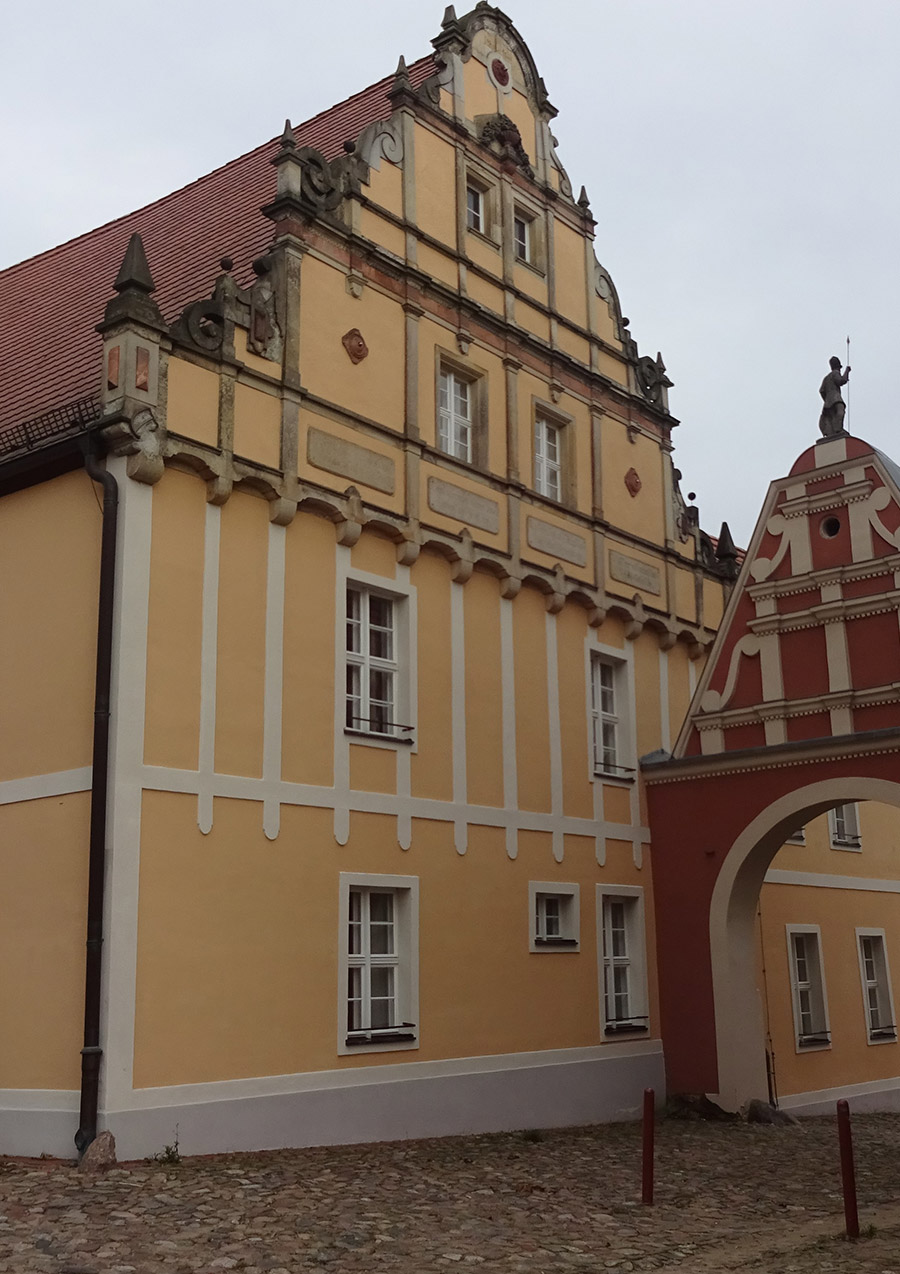 Wiesenburg Rathaus Giebel